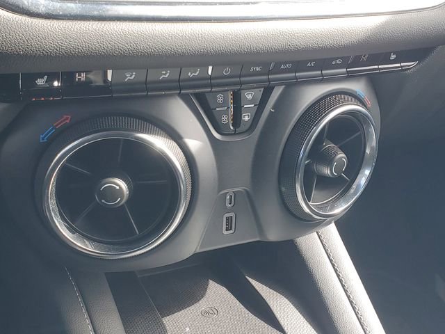 Certified 2024 Chevrolet Blazer LT w/ Convenience Package image 27