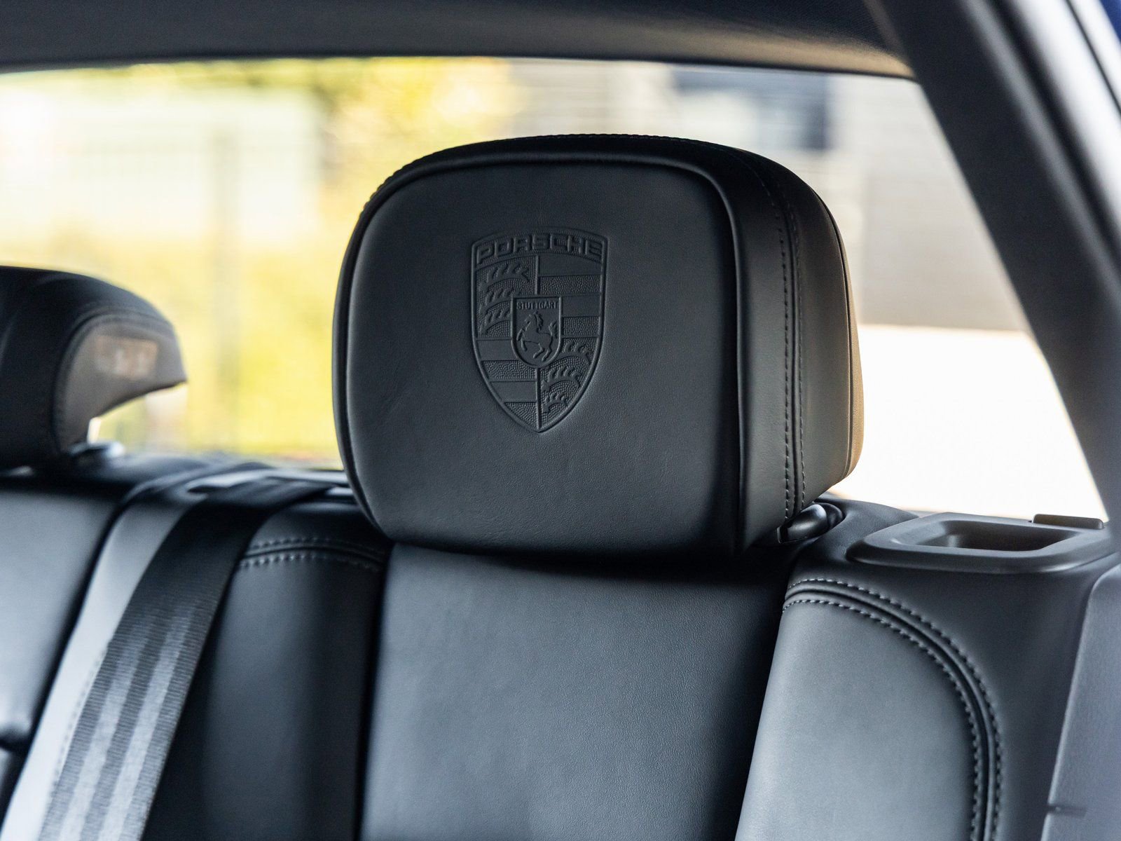 Certified 2026 Porsche Macan image 36