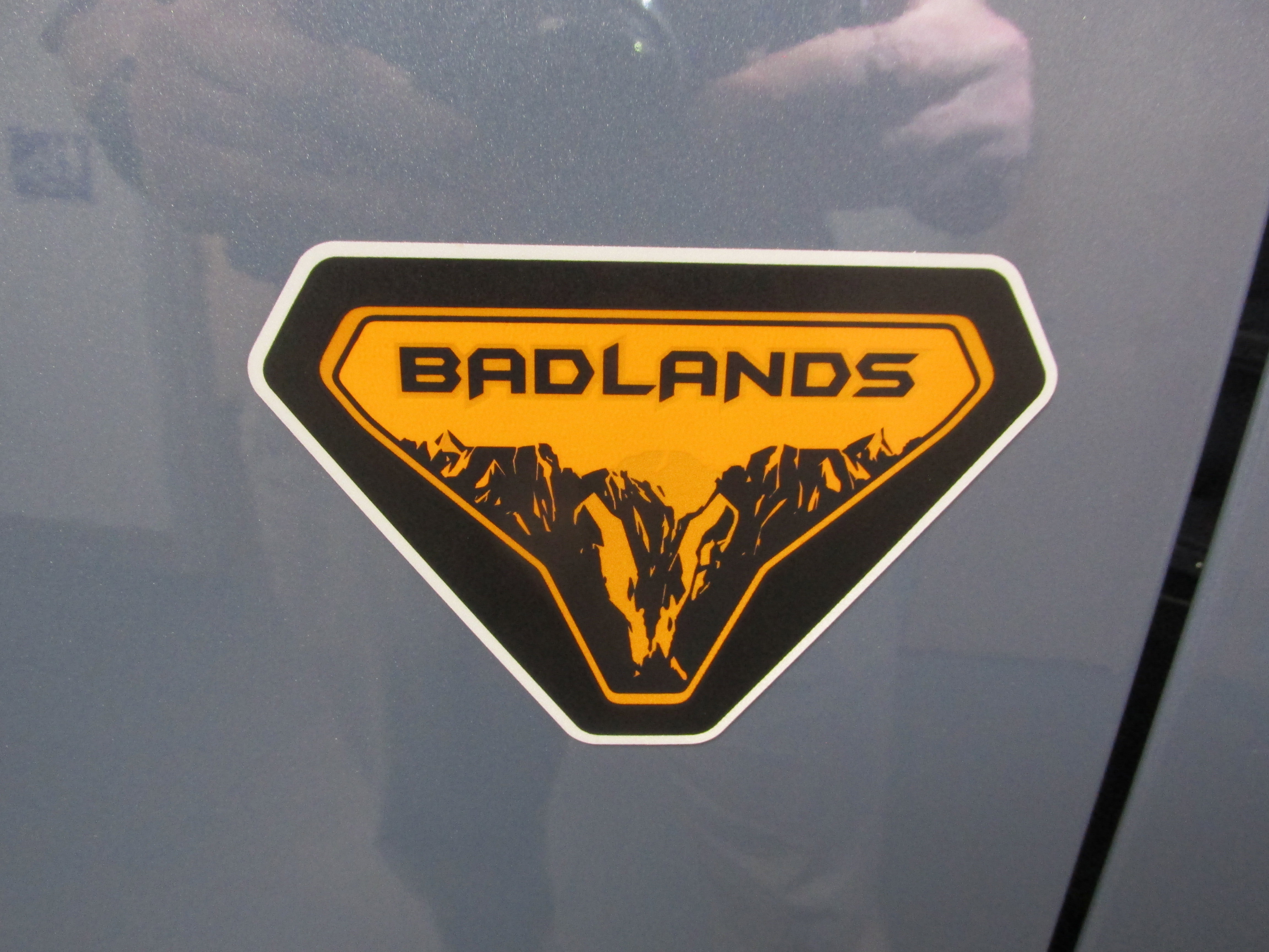 New 2025 Ford Bronco Badlands image 18