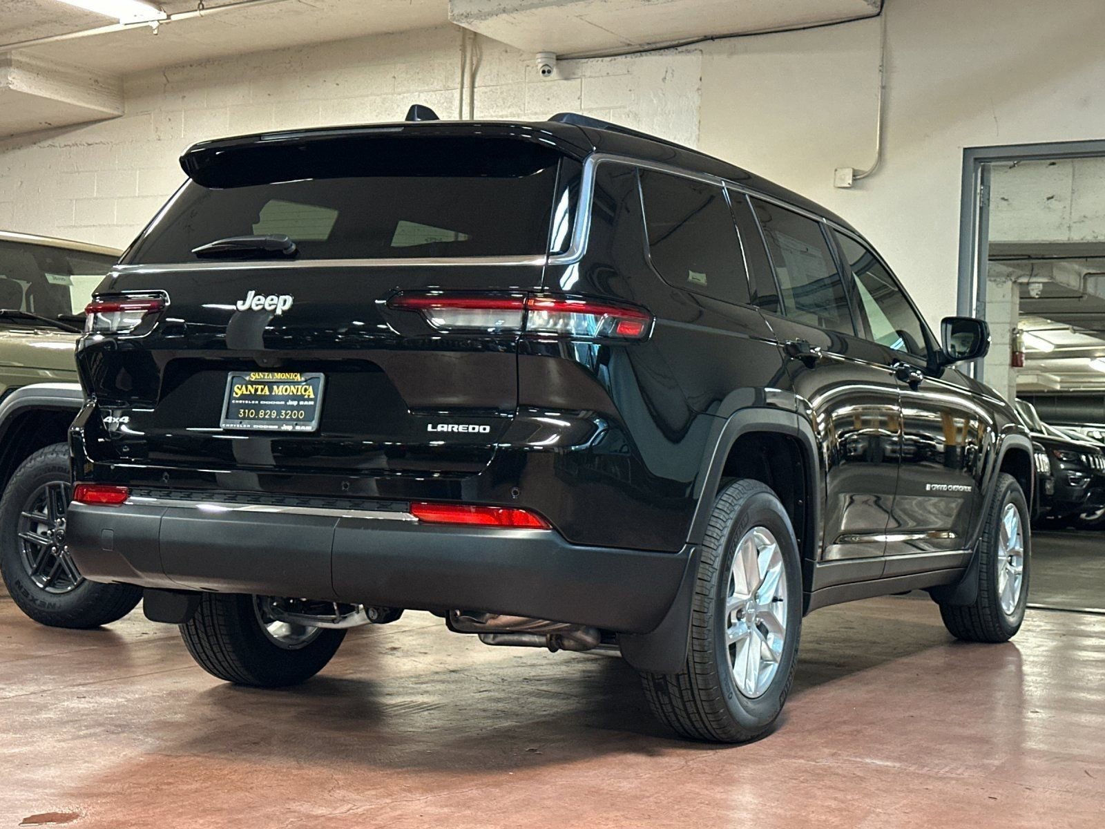New 2025 Jeep Grand Cherokee L Laredo w/ Luxury Tech Group I image 5