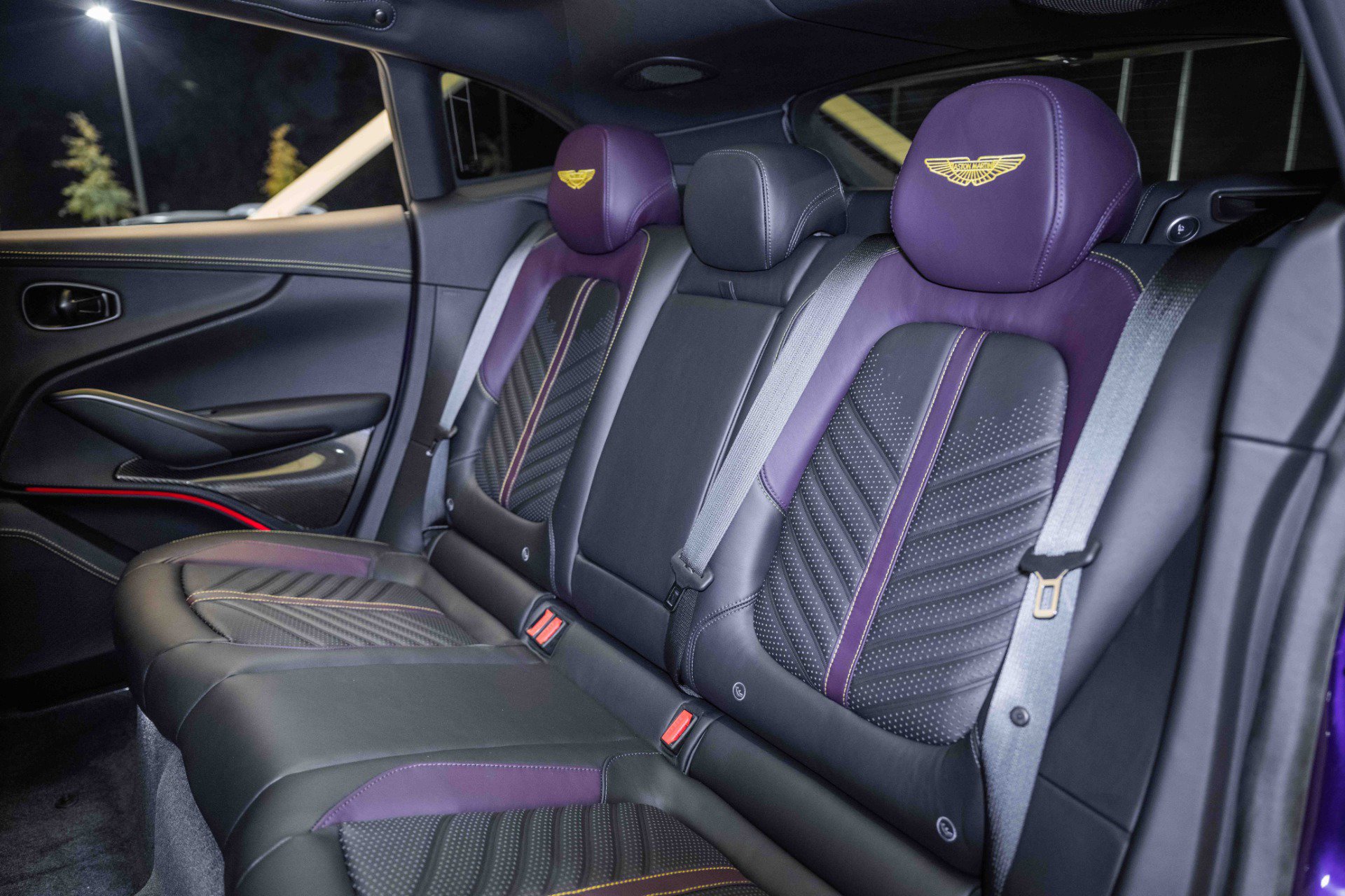 Used 2024 Aston Martin DBX 707 image 16