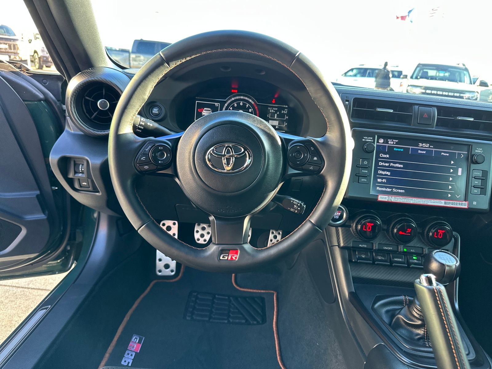 Used 2025 Toyota GR86 Hakone Edition image 12