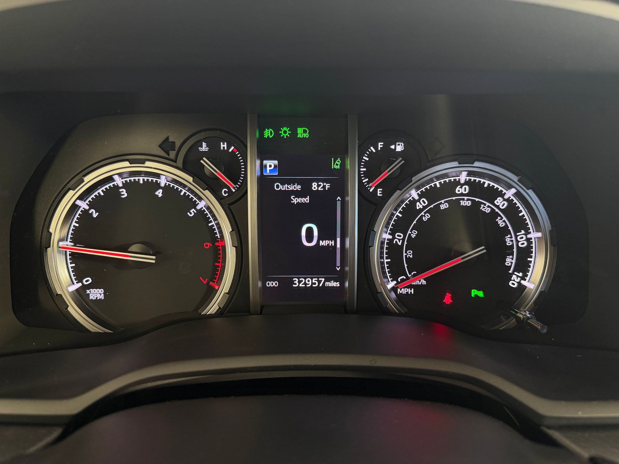 Used 2024 Toyota 4Runner Limited image 19