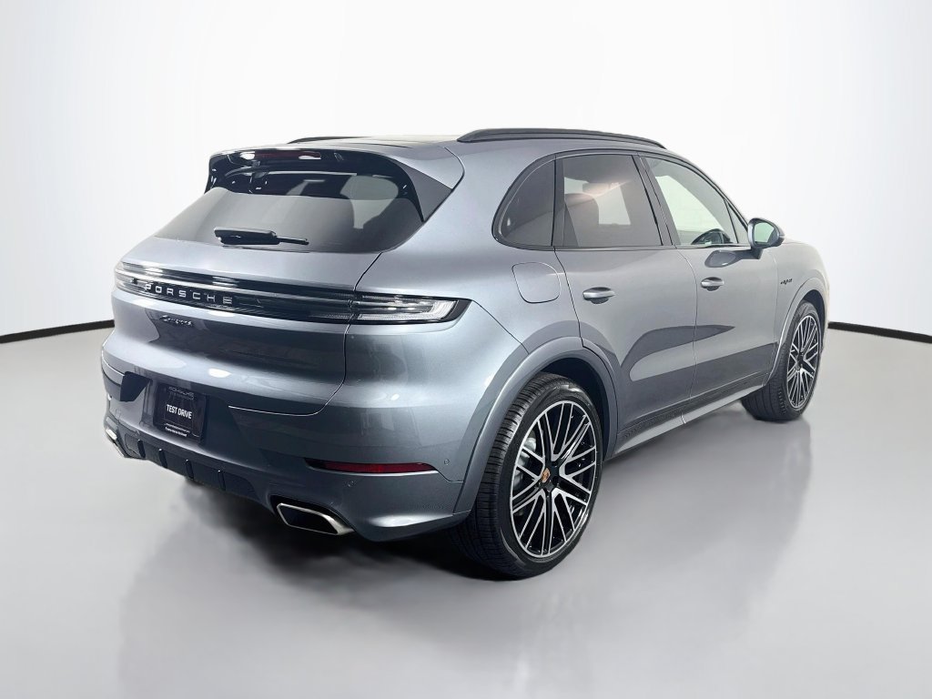 New 2026 Porsche Cayenne E-Hybrid AWD/4WD image 9