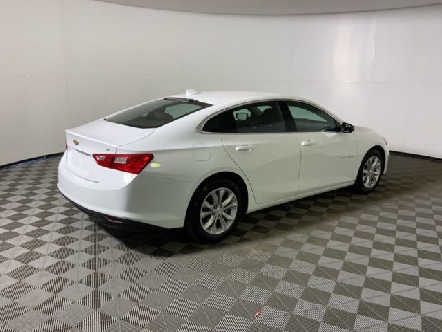Used 2025 Chevrolet Malibu LT image 8