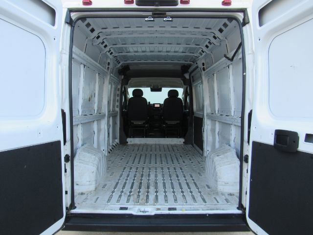 Used 2023 RAM ProMaster 2500 image 21