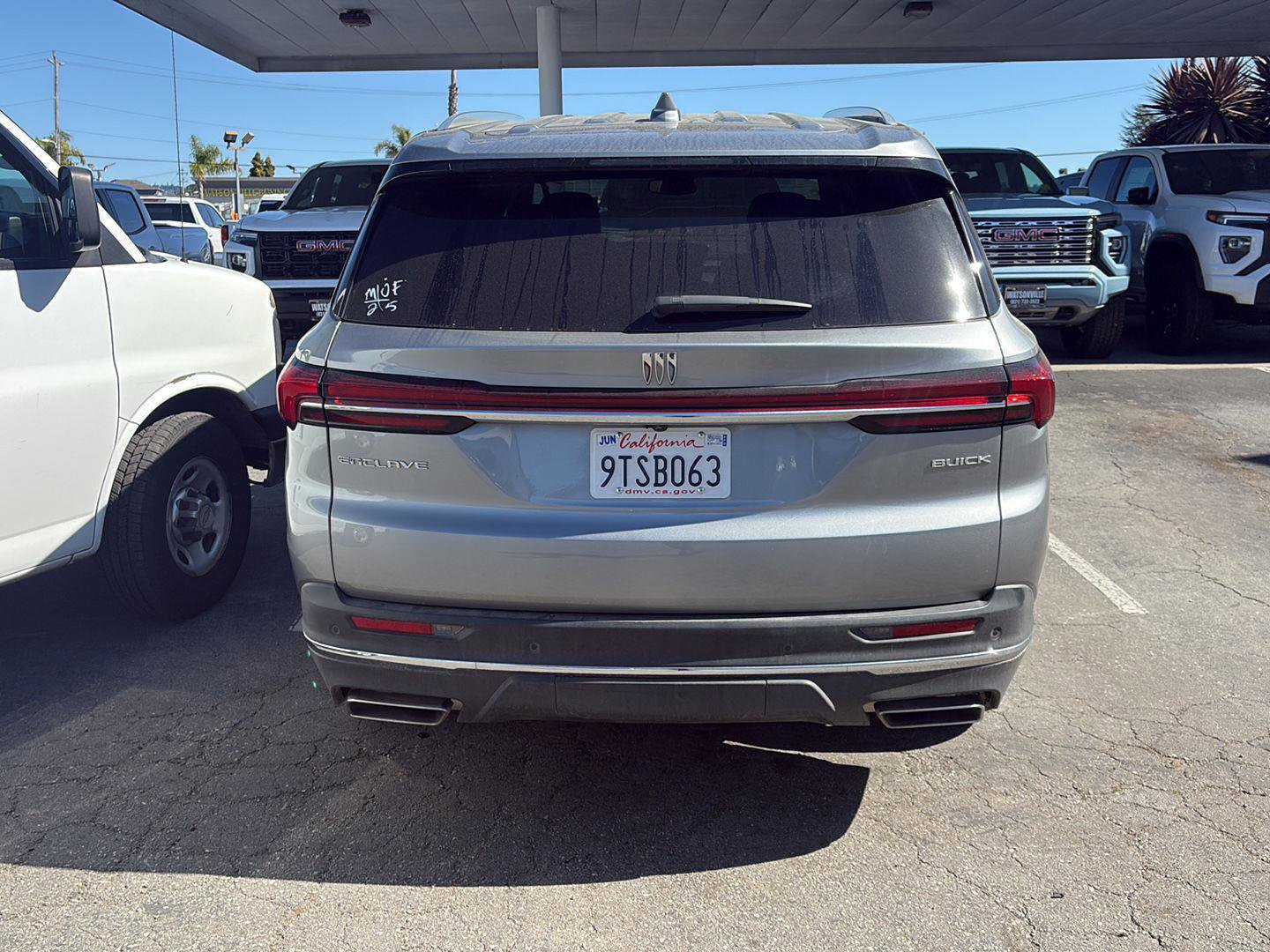 Used 2025 Buick Enclave Preferred image 4