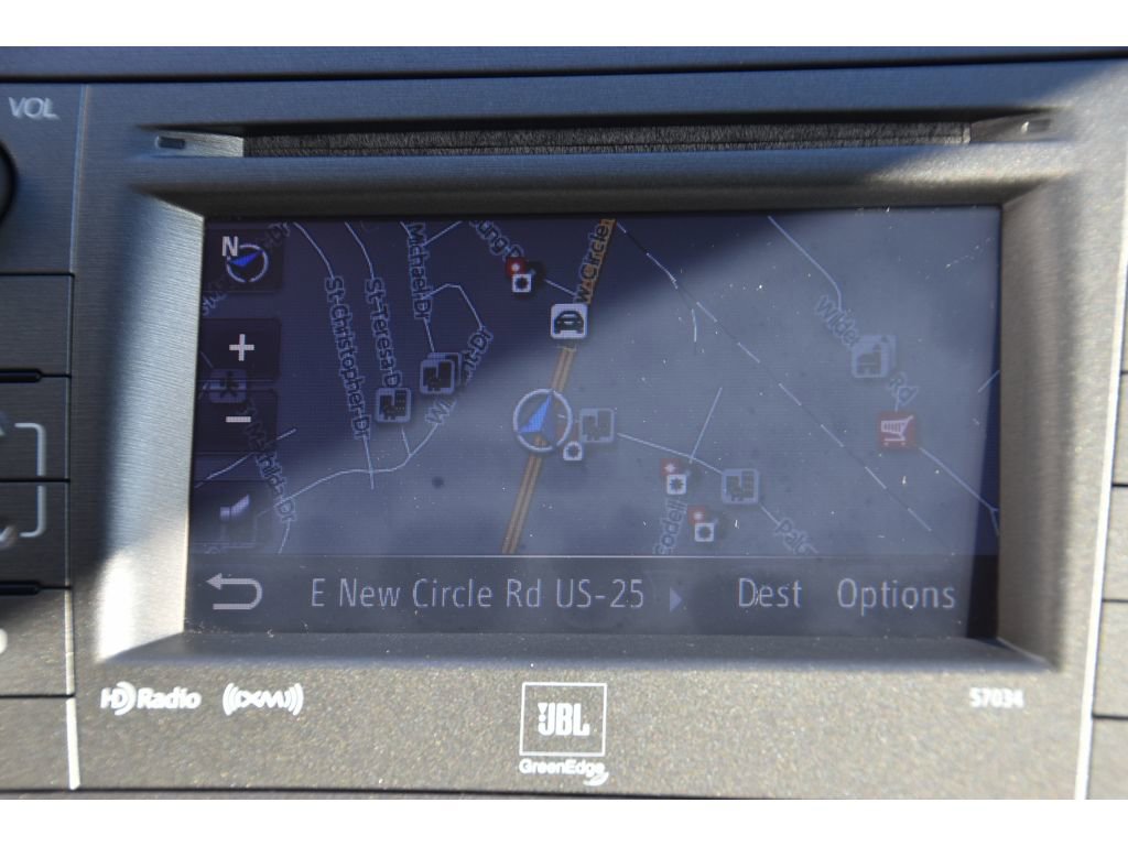 Used 2015 Toyota Prius Four image 21