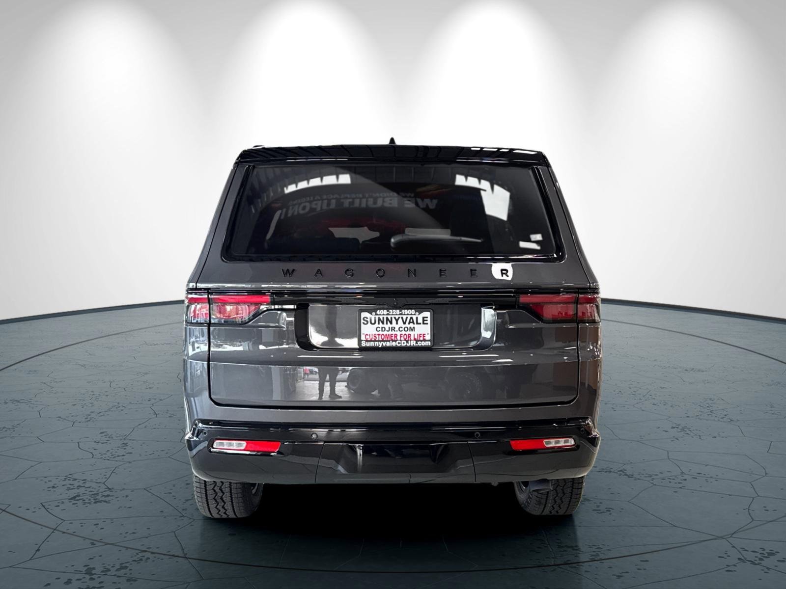 New 2025 Jeep Wagoneer Series II image 5