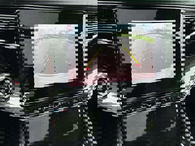 Used 2022 Jeep Wagoneer Series III w/ Premium Group I image 28