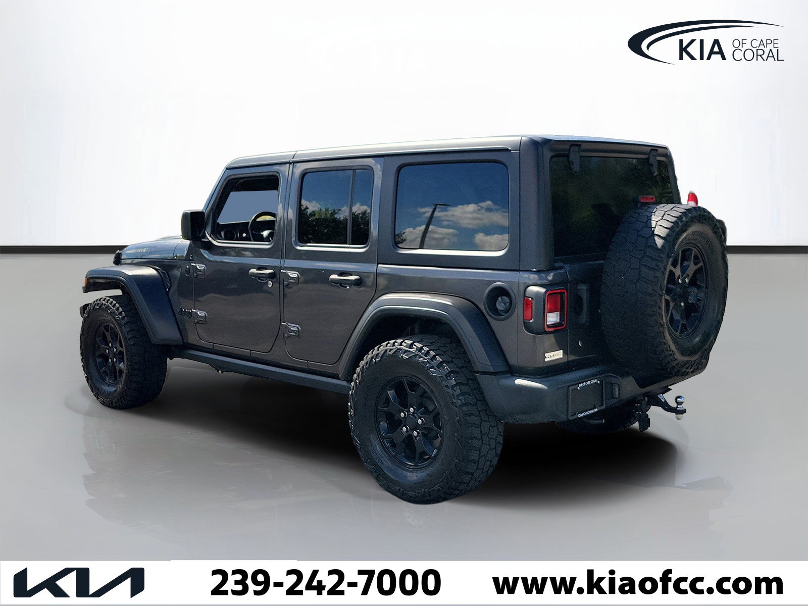 Used 2020 Jeep Wrangler Unlimited Sport AWD/4WD image 4