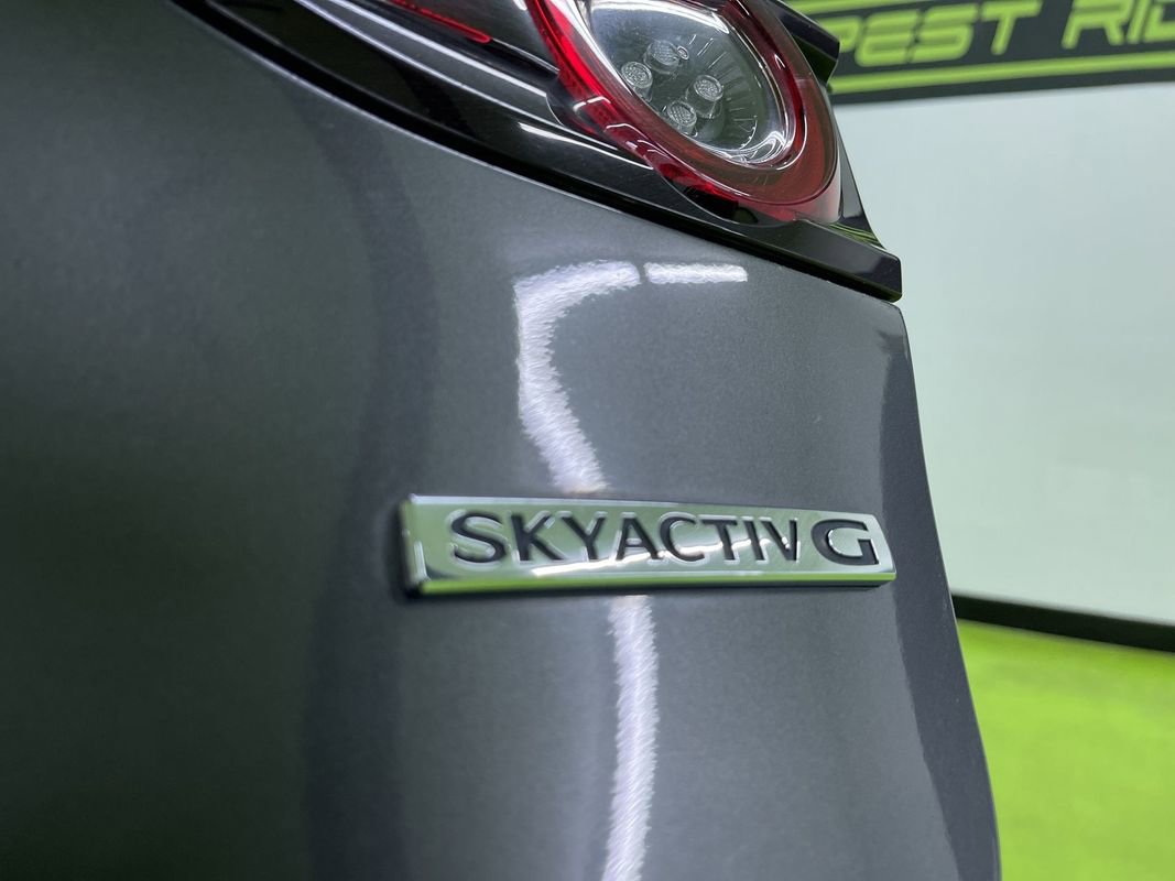 Used 2020 MAZDA MAZDA3 image 14