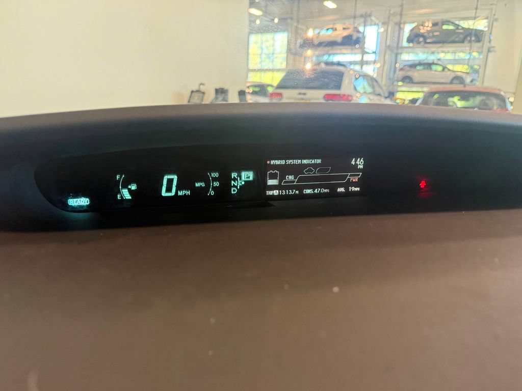 Used 2014 Toyota Prius Two FWD image 11