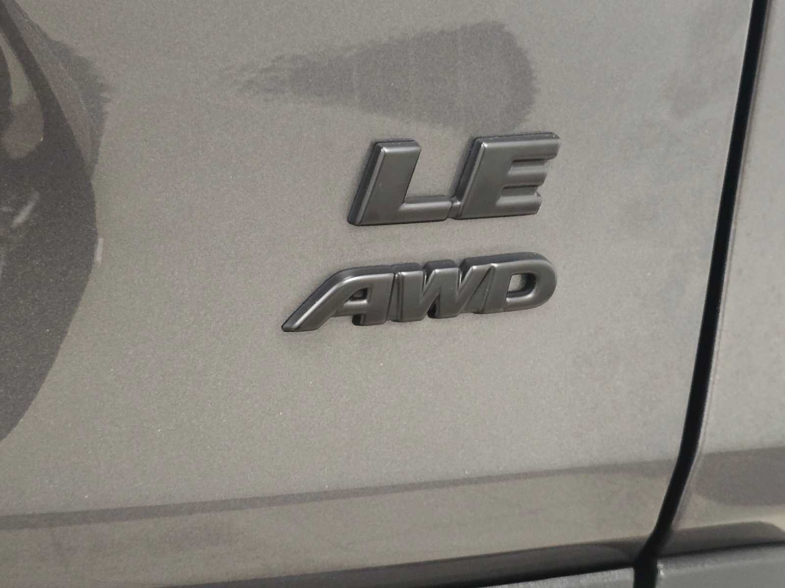 Certified 2023 Toyota RAV4 LE AWD/4WD image 7