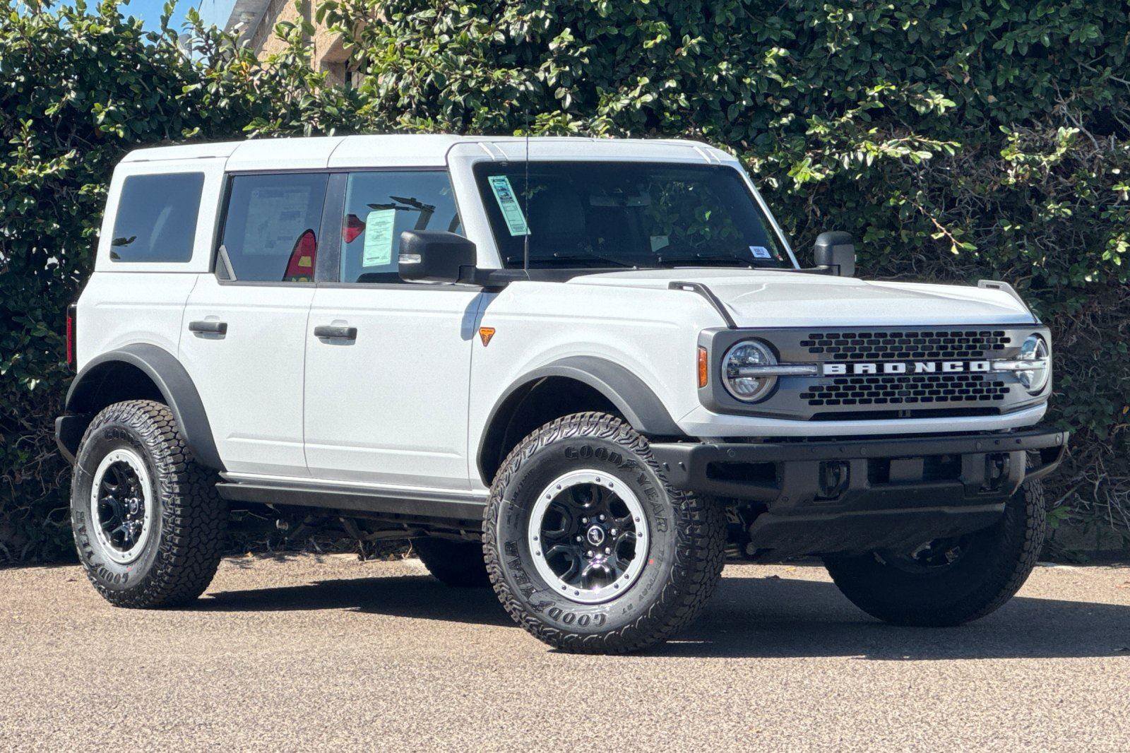 New 2025 Ford Bronco Badlands