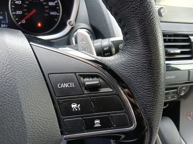 Used 2024 Mitsubishi Eclipse Cross SEL AWD/4WD image 19
