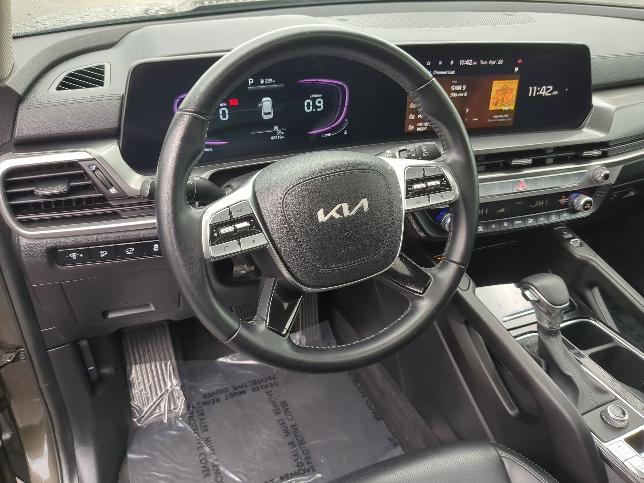 Used 2025 Kia Telluride S FWD image 18