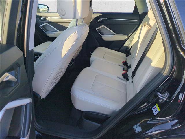 Used 2021 Audi Q3 2.0T Premium Plus w/ Premium Plus Package AWD/4WD image 21