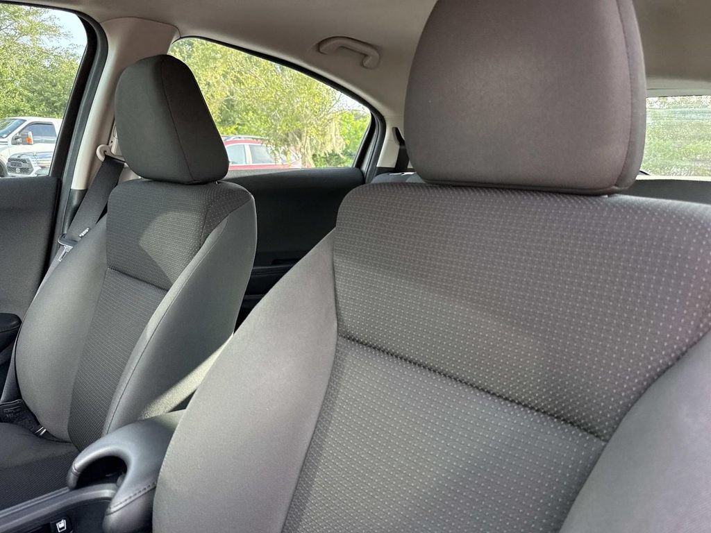 Used 2020 Honda HR-V LX image 24