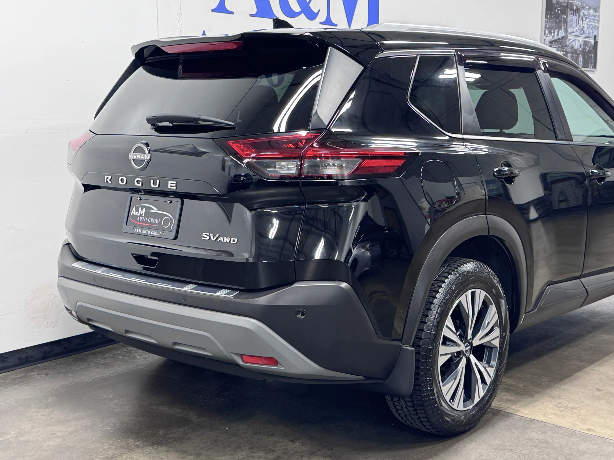 Used 2022 Nissan Rogue SV w/ SV Premium Package image 7