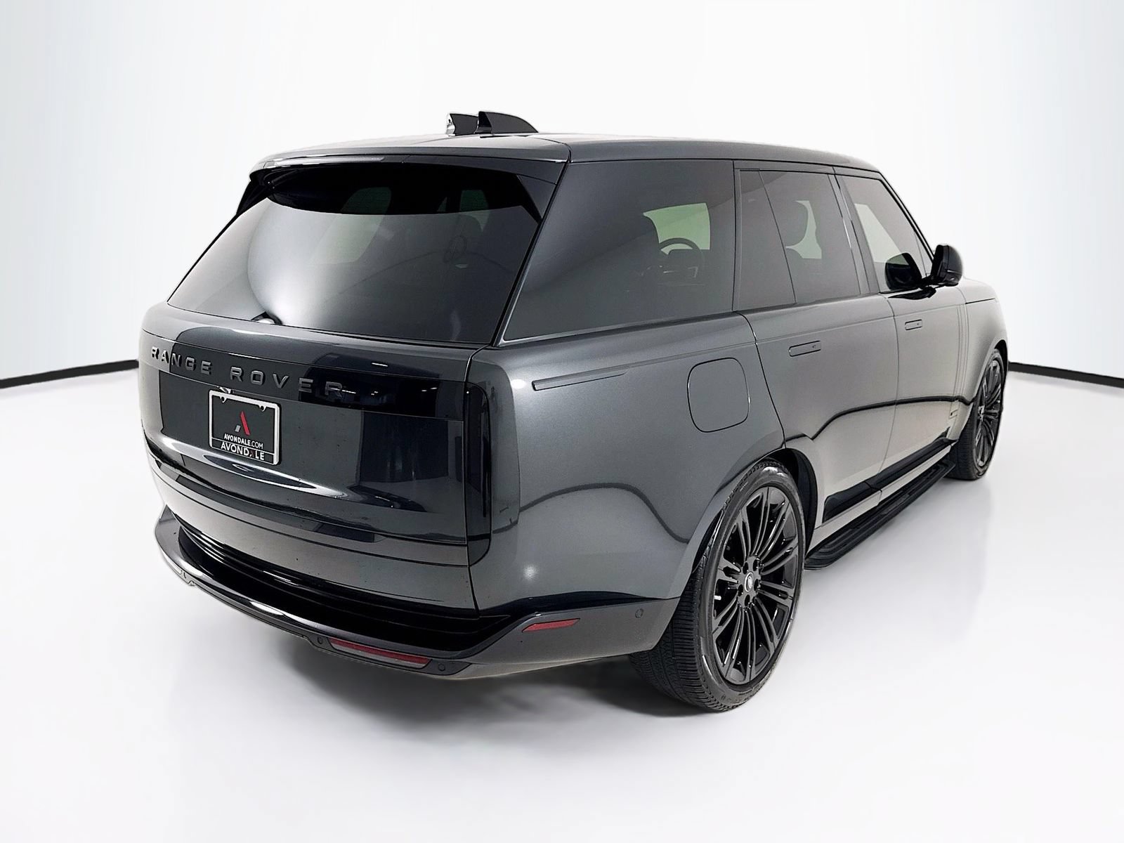 Used 2024 Land Rover Range Rover Autobiography AWD/4WD image 8