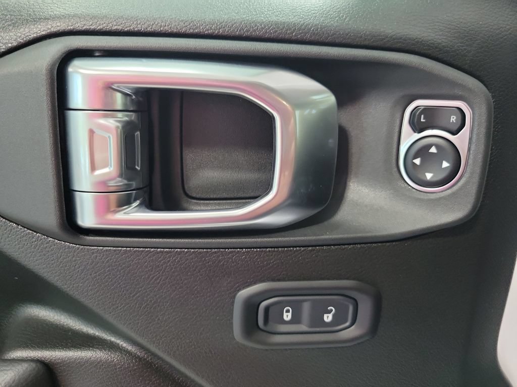New 2026 Jeep Gladiator Sport AWD/4WD image 12