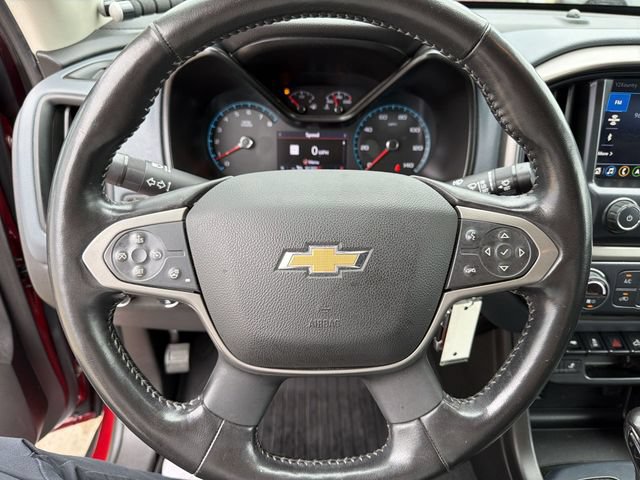 Used 2022 Chevrolet Colorado Z71 AWD/4WD image 16