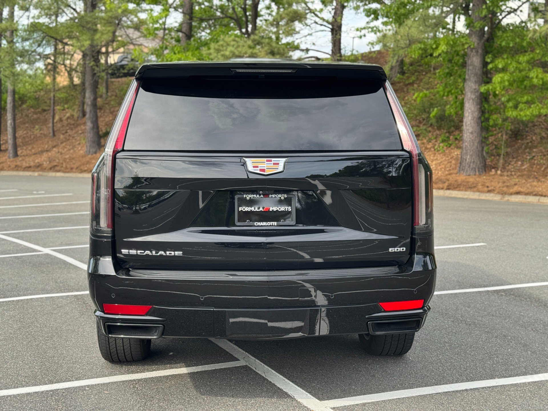 Used 2023 Cadillac Escalade ESV Sport image 10