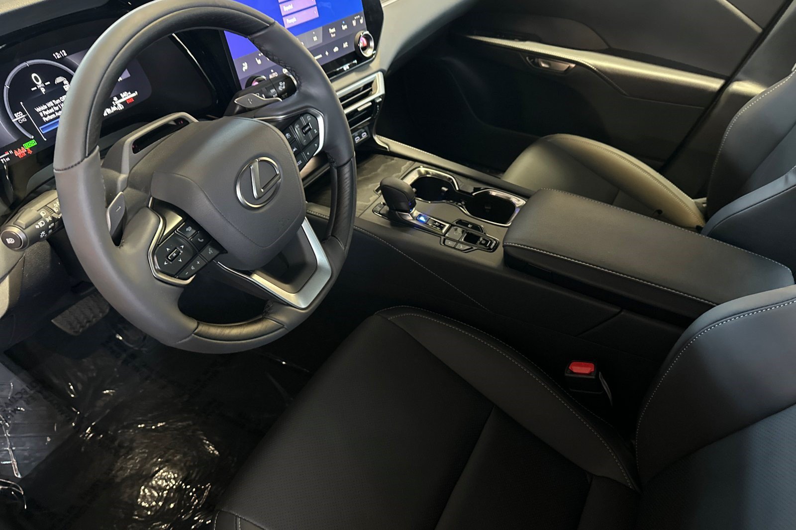 New 2026 Lexus RX 350h AWD/4WD image 4
