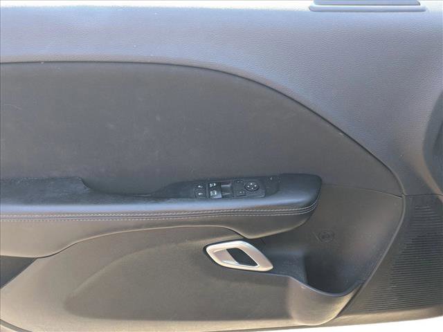 Used 2017 Dodge Challenger SXT w/ Blacktop Package image 9