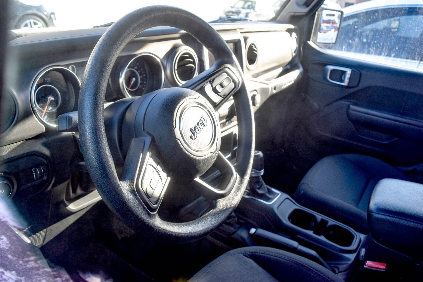 Used 2023 Jeep Wrangler Sport image 21