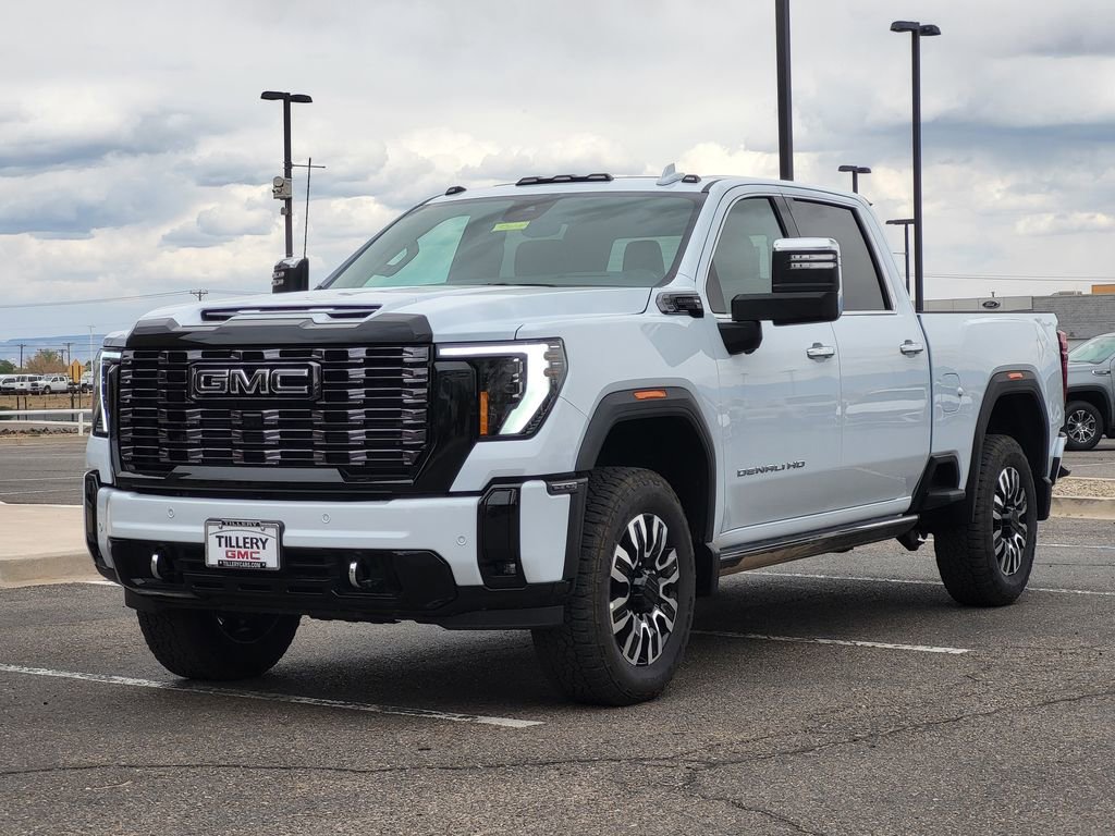 New 2026 GMC Sierra 2500 Denali Ultimate AWD/4WD image 4
