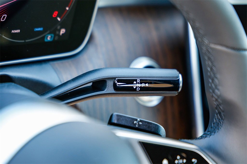 New 2025 Mercedes-Benz C 300 4MATIC Sedan image 20