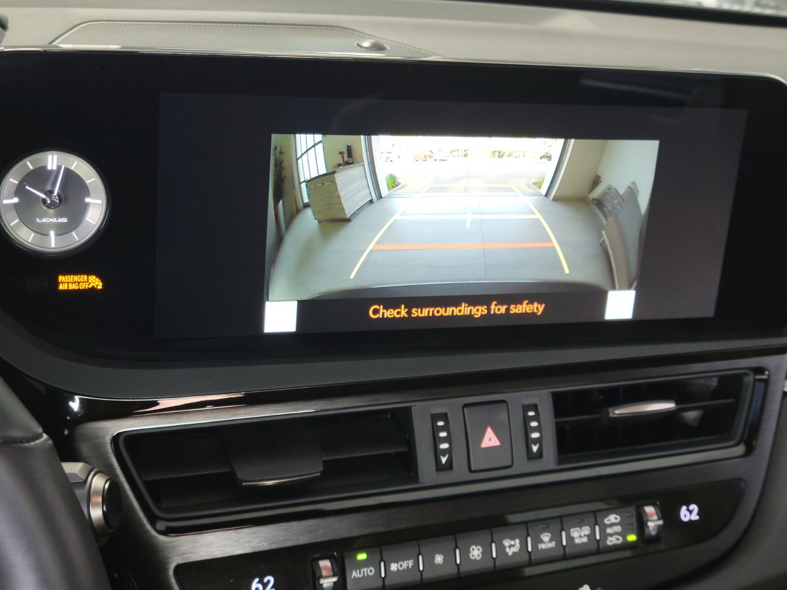 Used 2025 Lexus ES 350 w/ Premium Package image 24