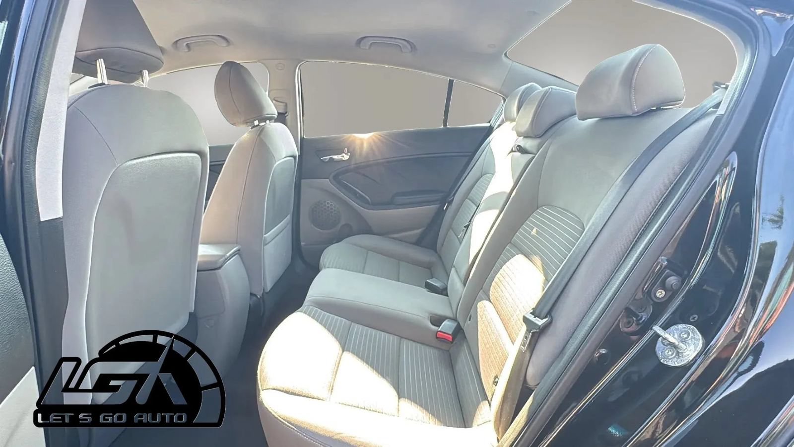 Used 2015 Kia Forte LX w/ Popular Package FWD image 16