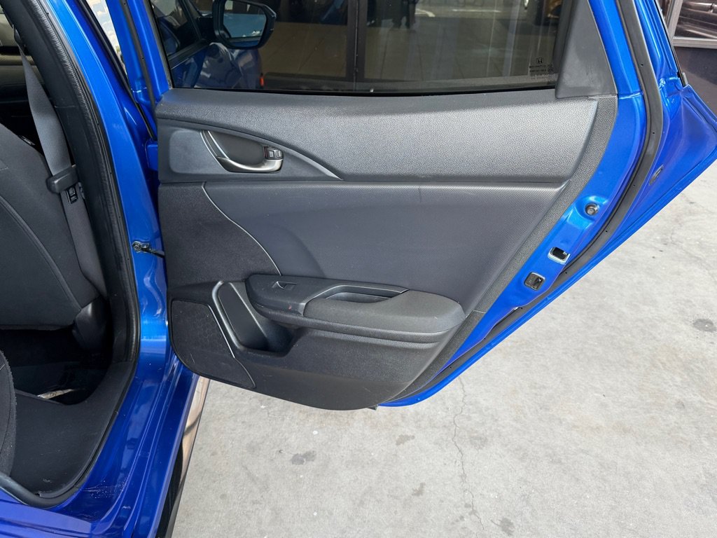 Used 2018 Honda Civic Sport image 29