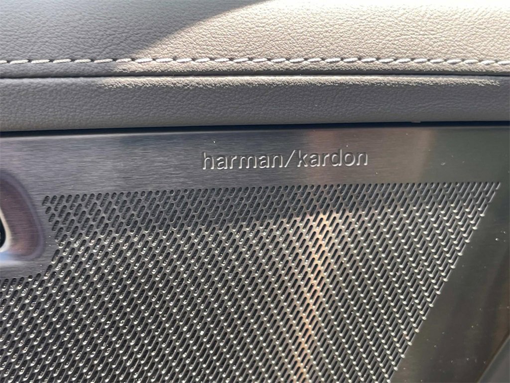 New 2026 Volvo XC90 B6 Ultra image 25