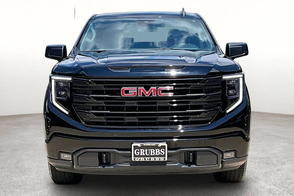 Used 2024 GMC Sierra 1500 Elevation AWD/4WD image 3