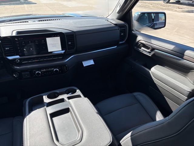 Used 2024 GMC Sierra 1500 SLT AWD/4WD image 29