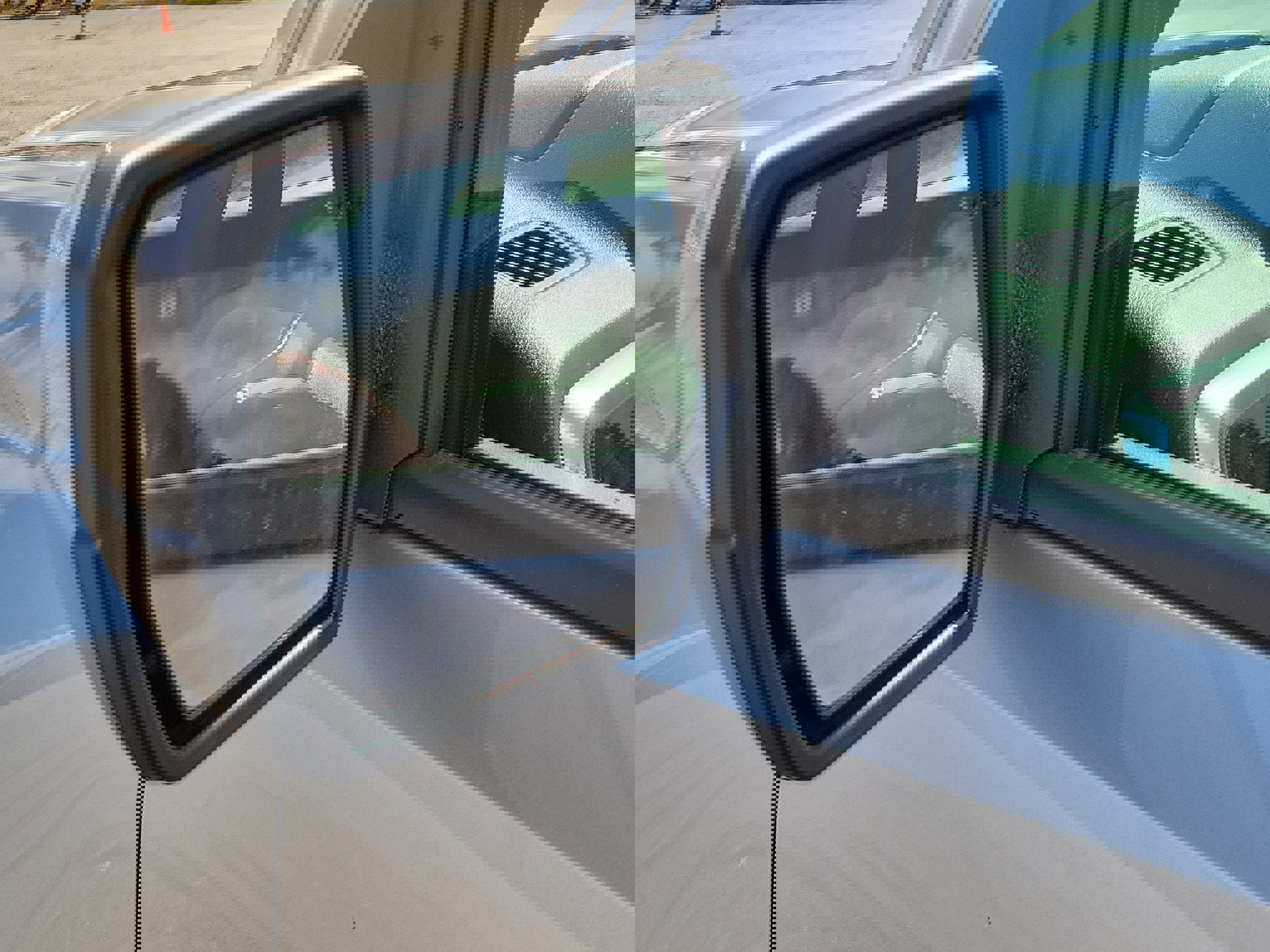 New 2026 GMC Canyon Elevation w/ Convenience Package AWD/4WD image 13