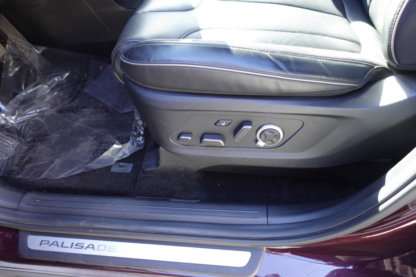 Used 2024 Hyundai Palisade Calligraphy image 29