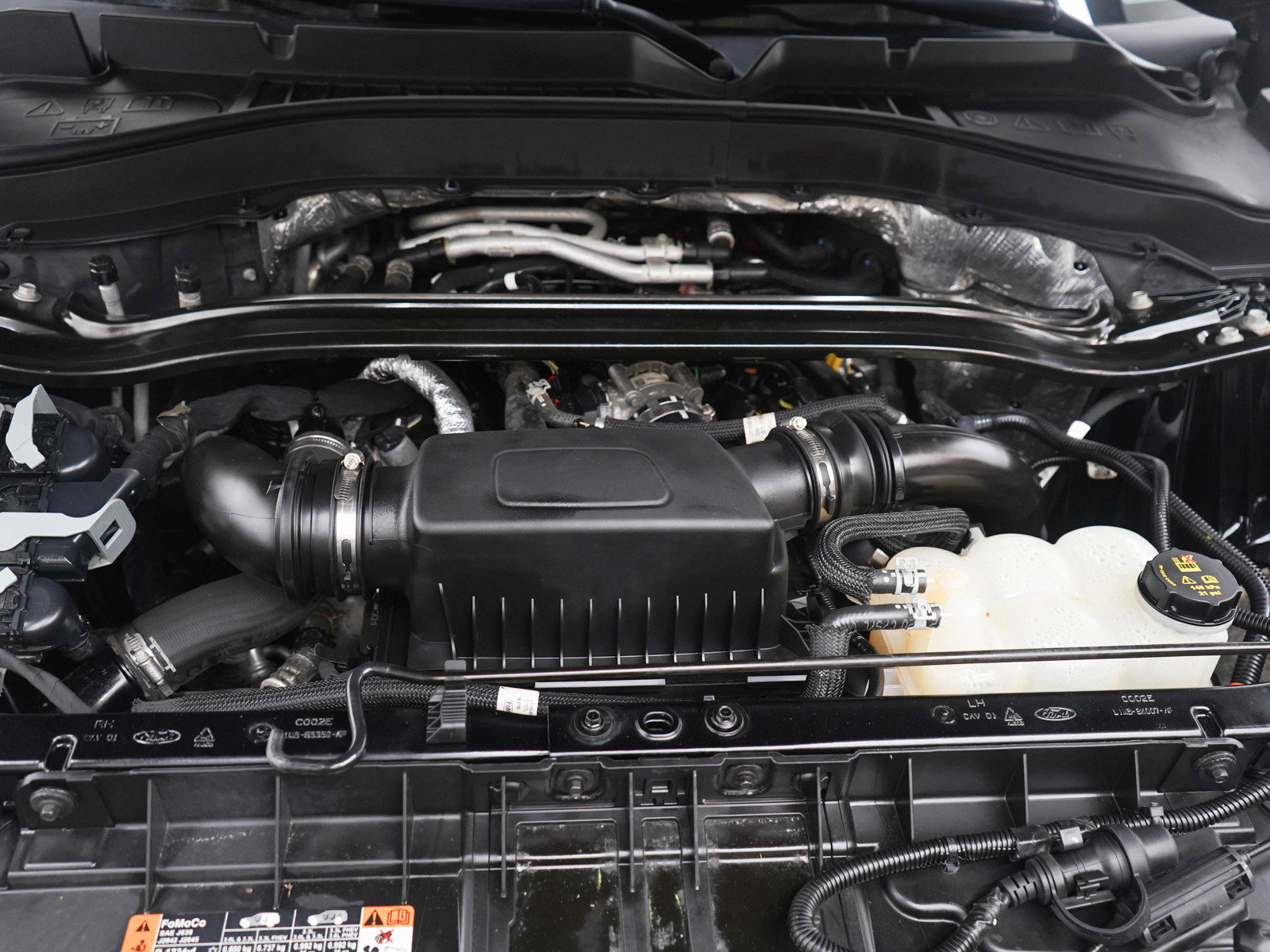 Used 2020 Ford Explorer ST w/ Premium Technology Package image 33