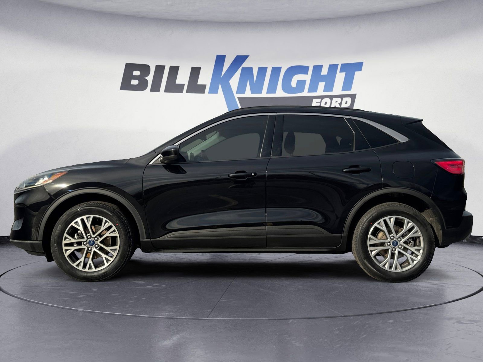 Certified 2022 Ford Escape SEL image 2