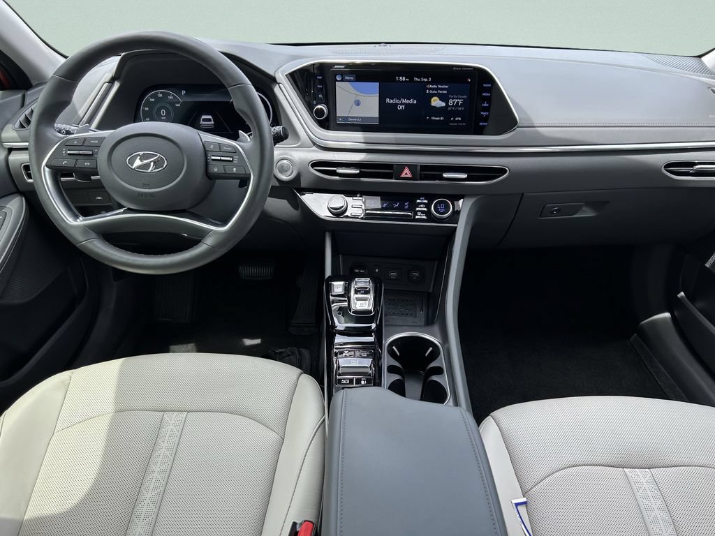 Used 2020 Hyundai Sonata Limited FWD image 17