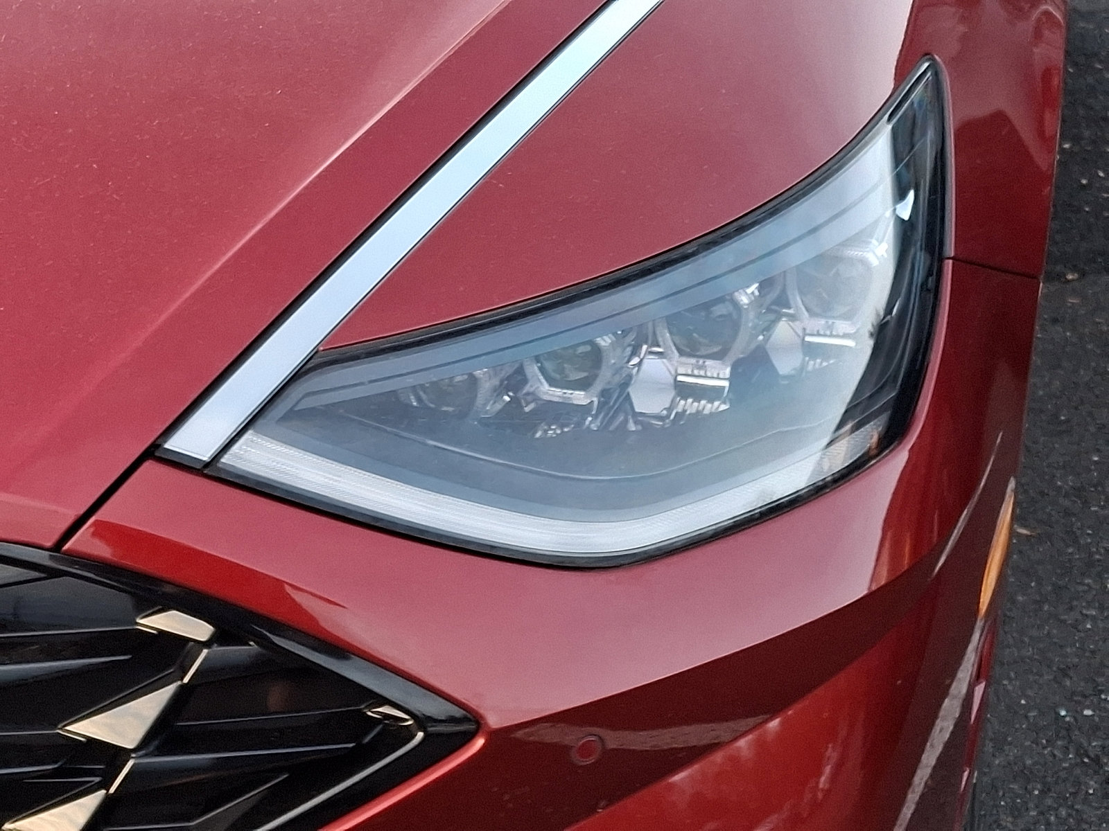 Used 2023 Hyundai Sonata Limited FWD image 9