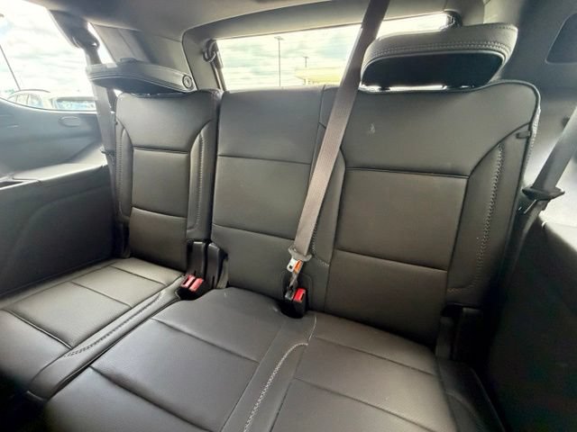 Used 2022 GMC Yukon Denali w/ Denali Premium Package RWD image 29