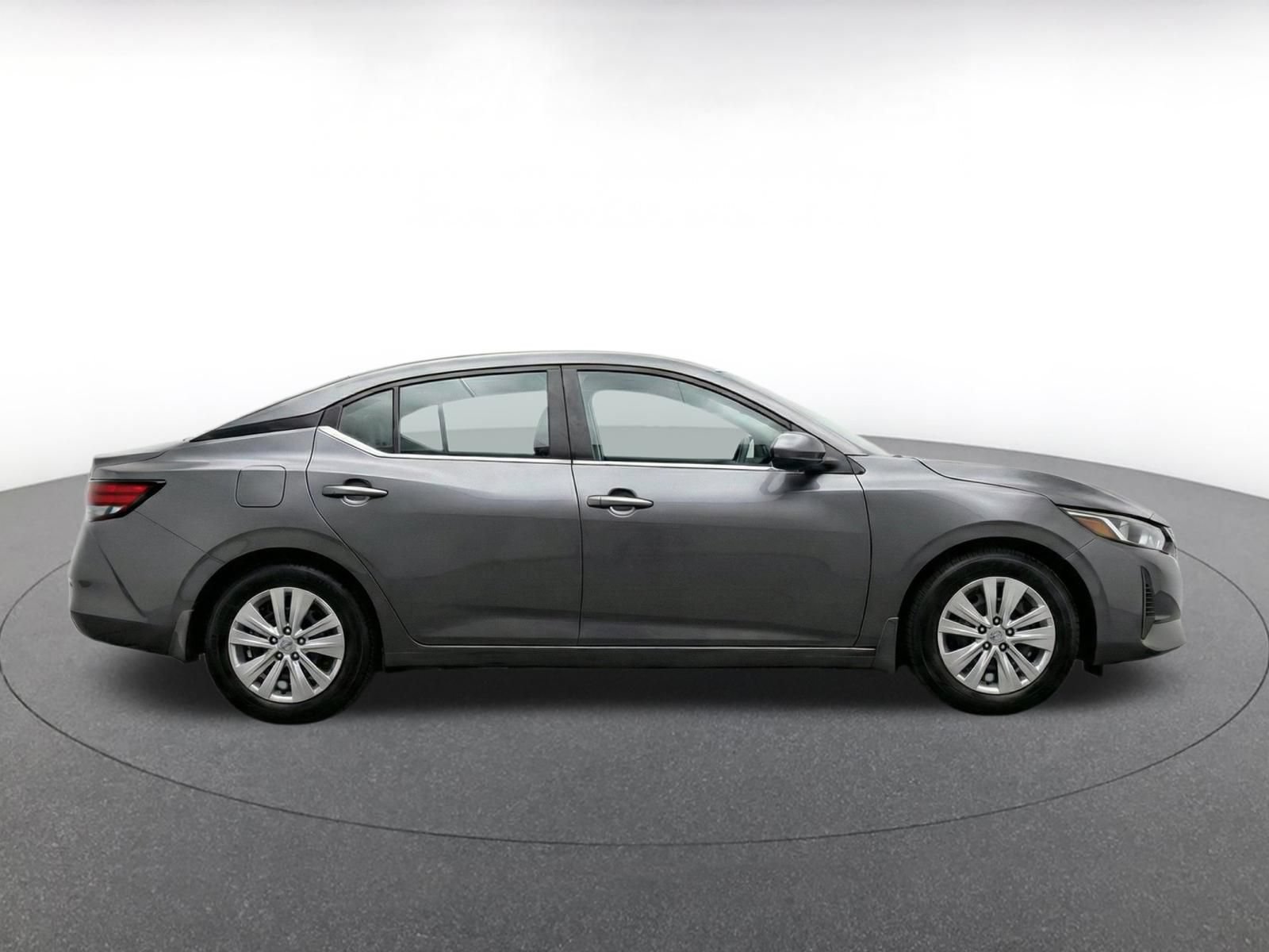 Used 2025 Nissan Sentra S FWD image 14