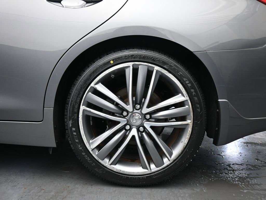 Used 2016 INFINITI Q50 Hybrid AWD image 12