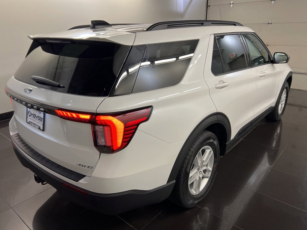 New 2026 Ford Explorer Active image 6