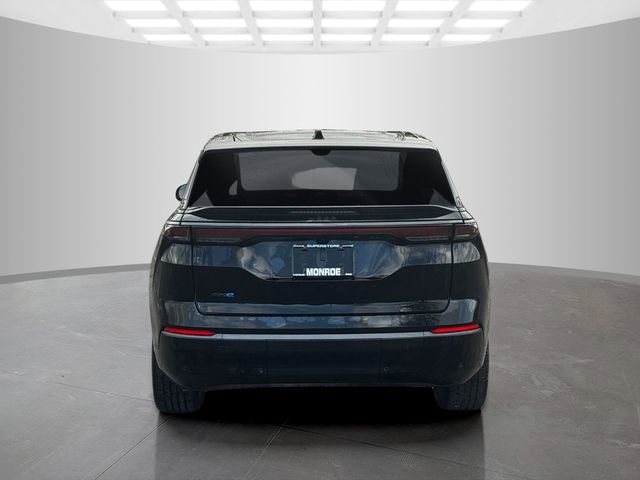 Used 2024 Jeep Wagoneer Launch Edition image 6